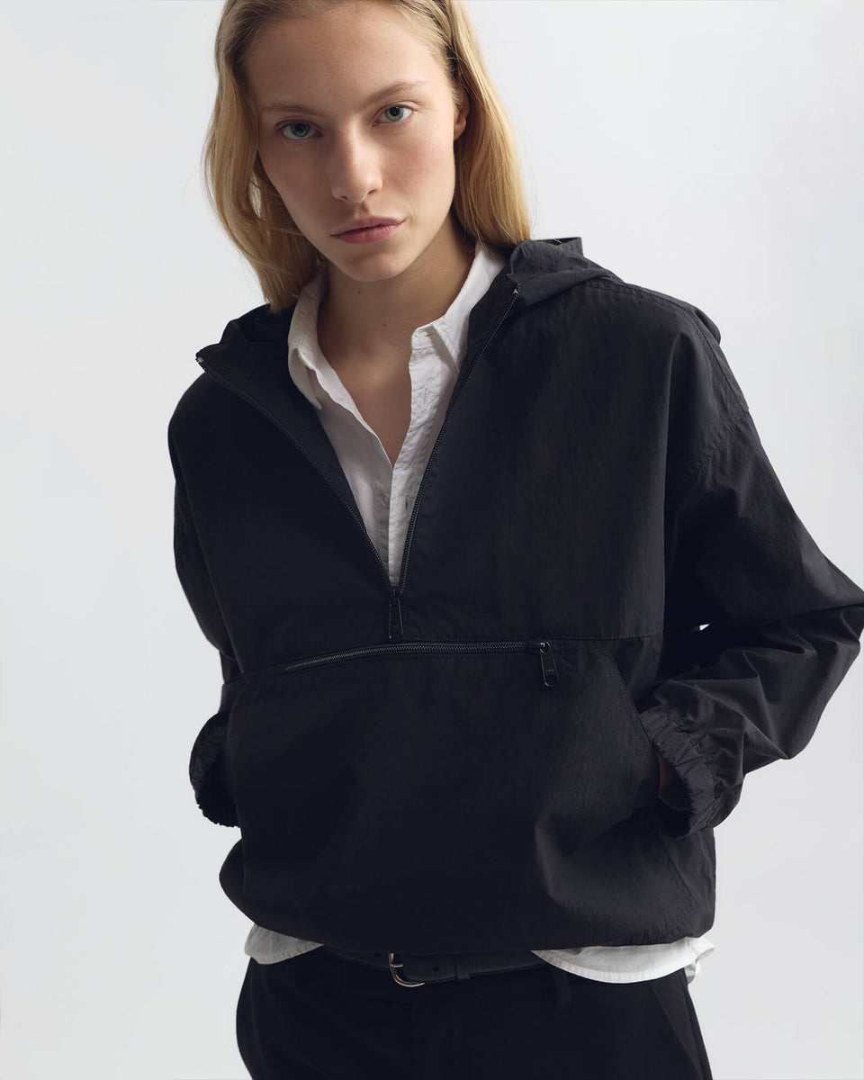 NINO ANORAK IN BLACK