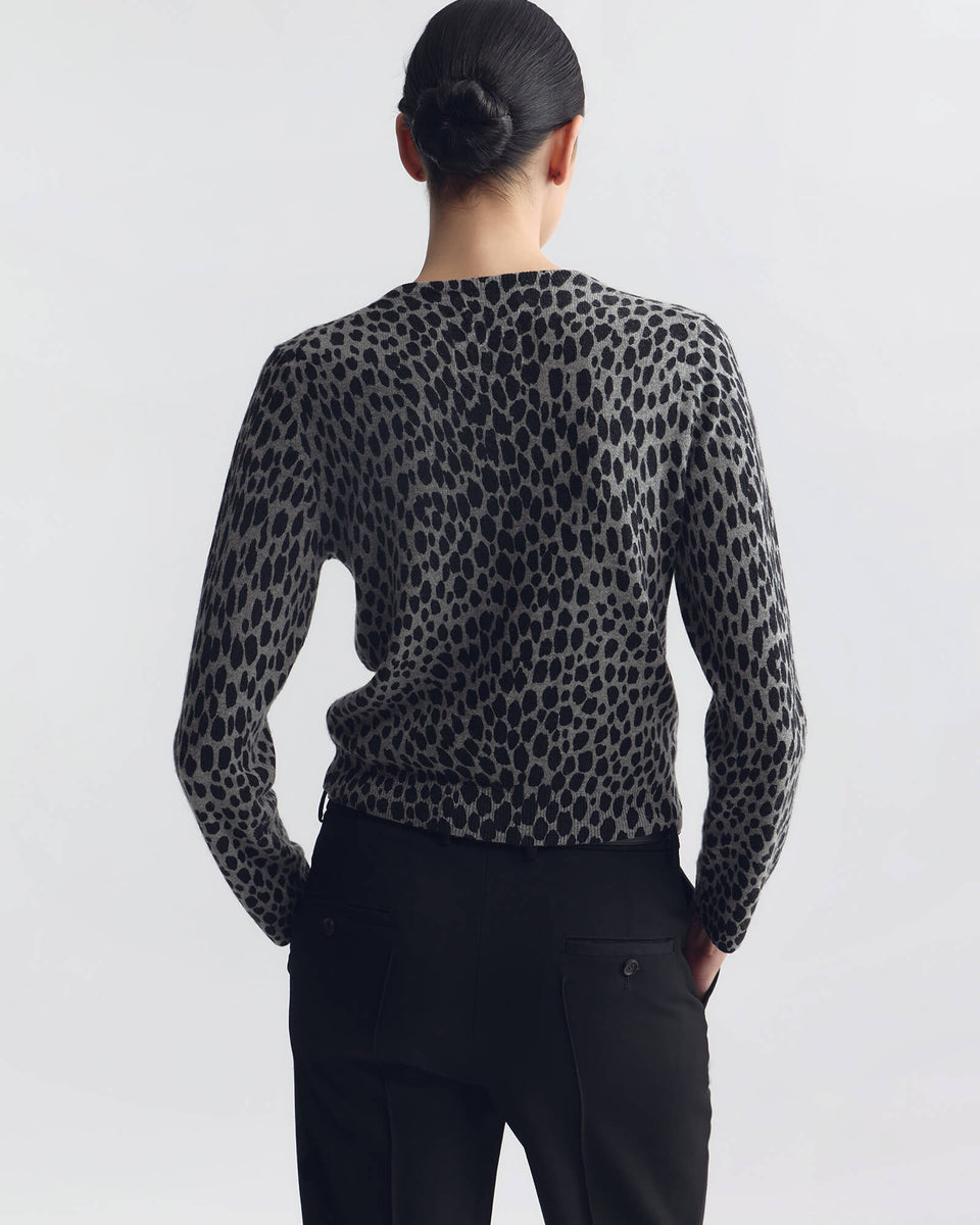 KEELAH CASHMERE CARDIGAN IN PEBBLE GREY HEATHER/BLACK CHEETAH