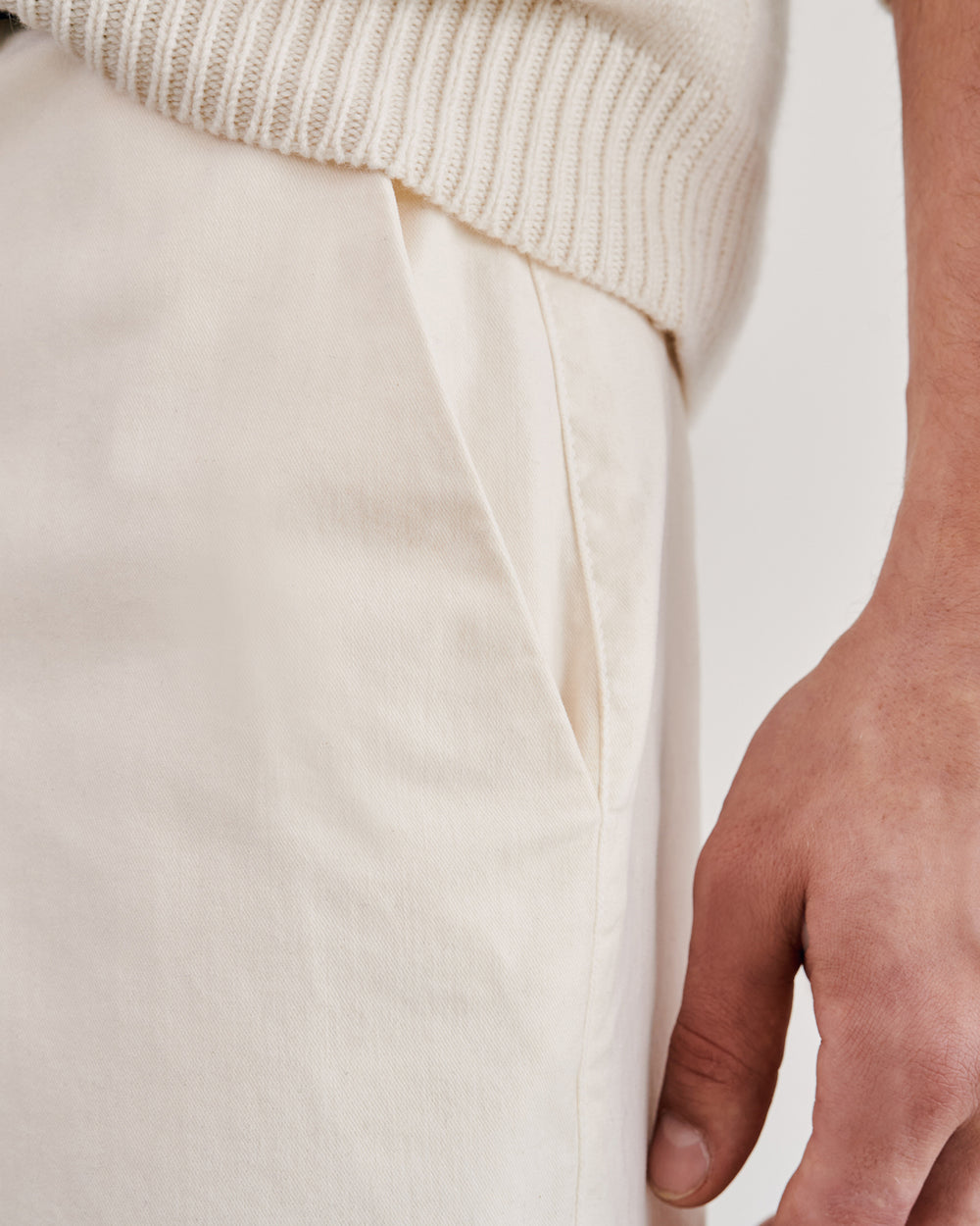 PARIS PANT IN EGGSHELL
