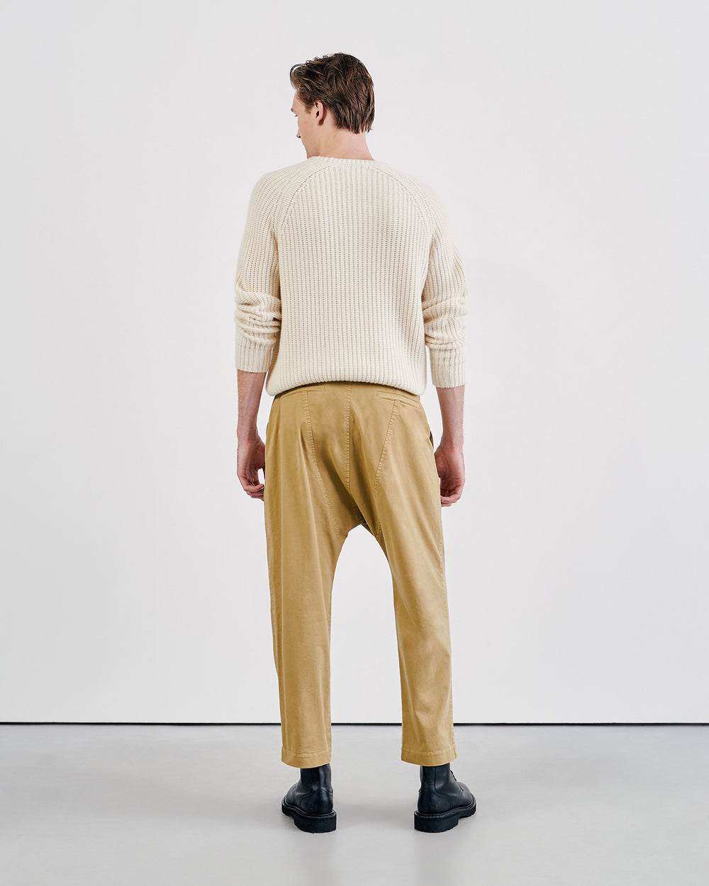 PARIS PANT IN MILITARY KHAKI
