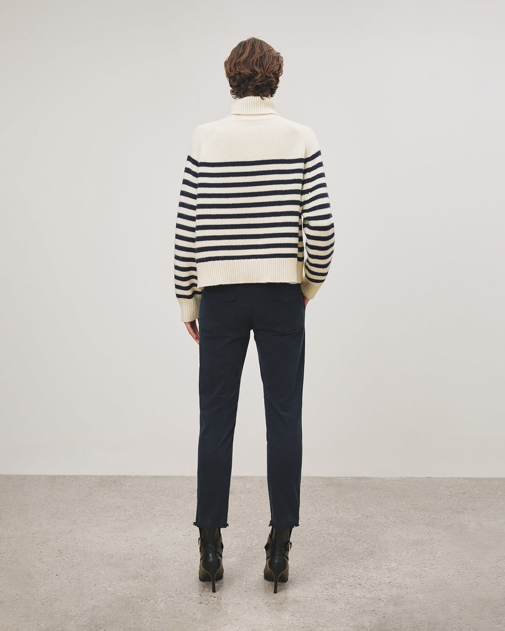 JENNA PANT IN MIDNIGHT
