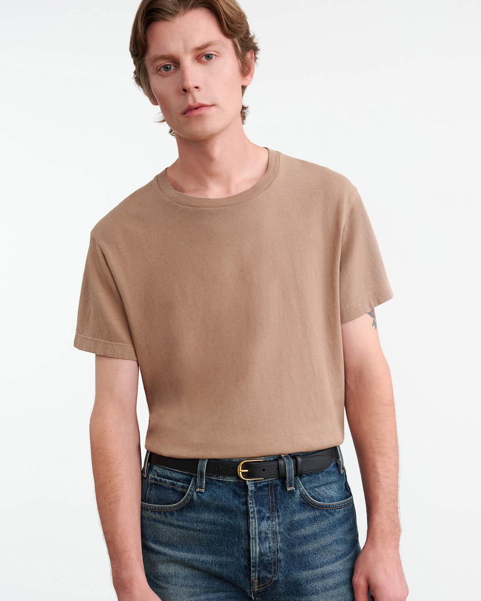 BRADLEY TEE IN DESERT TAUPE