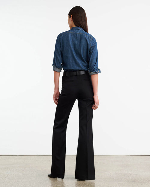 LEXA DENIM SHIRT IN CLASSIC WASH