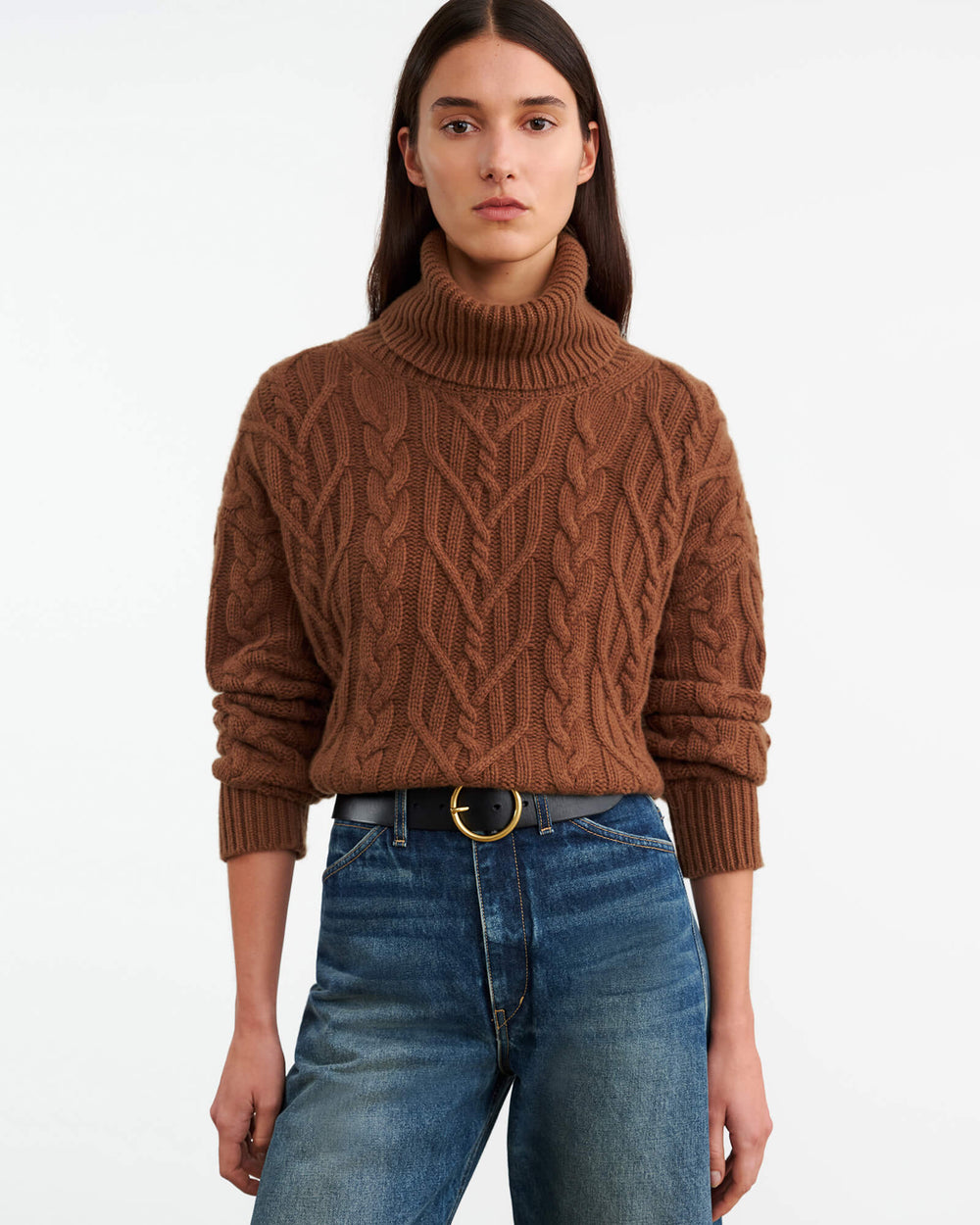 GIGI CASHMERE TURTLENECK SWEATER IN COFFEE