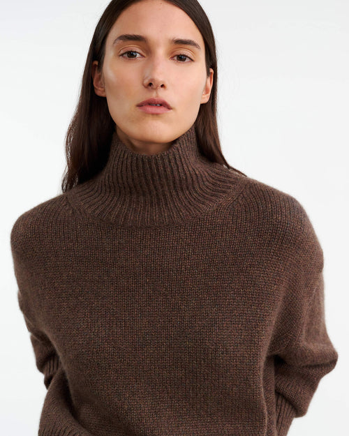 TABITHA CASHMERE SWEATER IN REDWOOD MELANGE