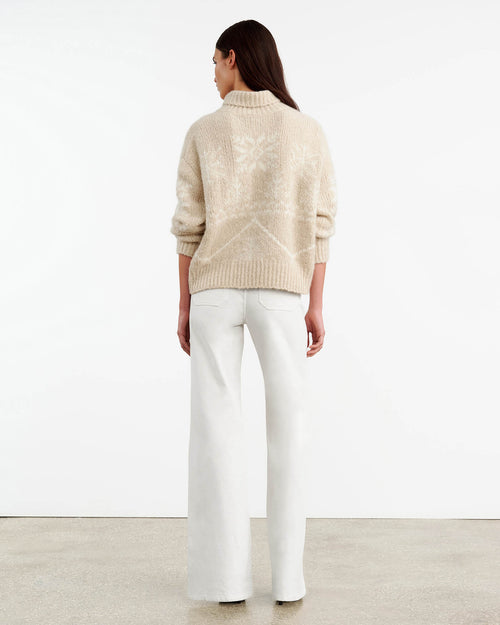 MEREDITH TURTLENECK SWEATER IN BEIGE/IVORY