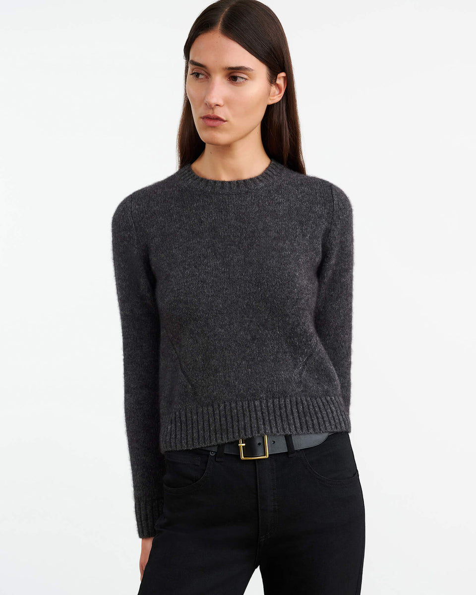 GWENDOLYN SWEATER IN CHARCOAL