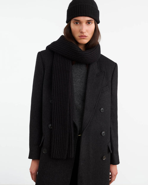 DIMA CASHMERE SCARF IN BLACK