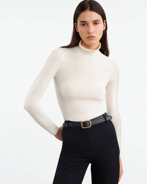 BOBBIE TURTLENECK SWEATER IN IVORY