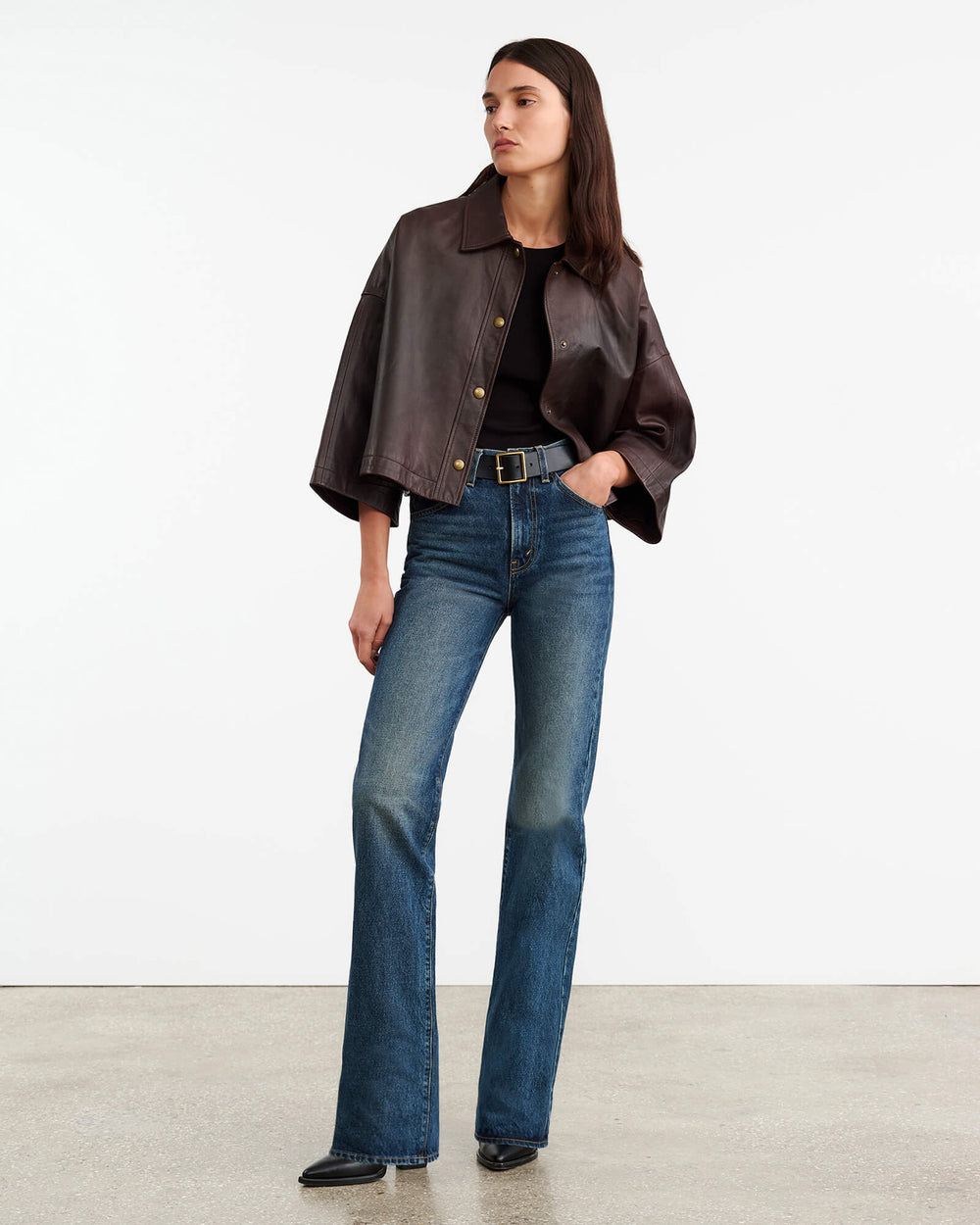 ELIN TEE IN BLACK
