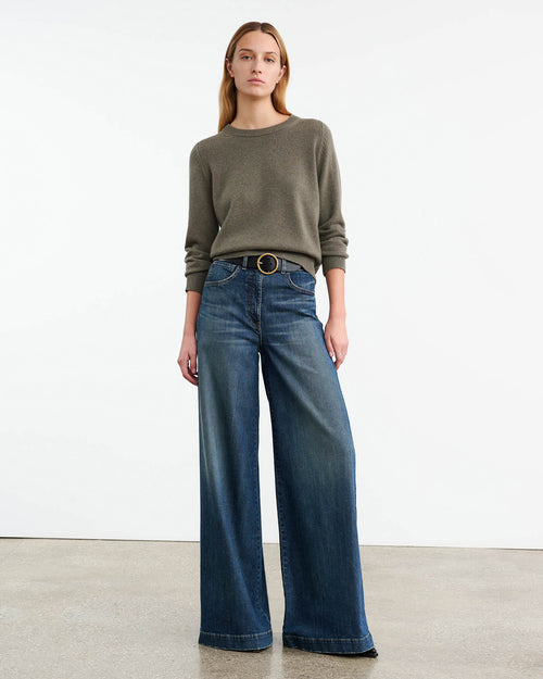 NORA CASHMERE SWEATER IN LIGHT ARMY GREEN