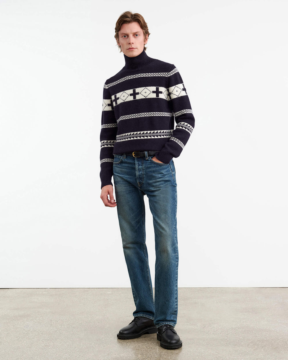 CLARENCE SWEATER IN NAVY/IVORY