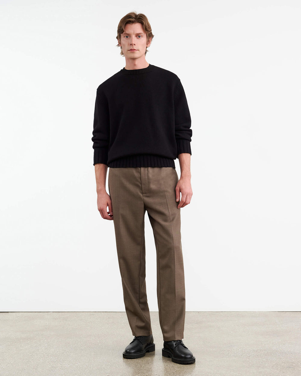 LAWRENCE PANT IN TAUPE GREY