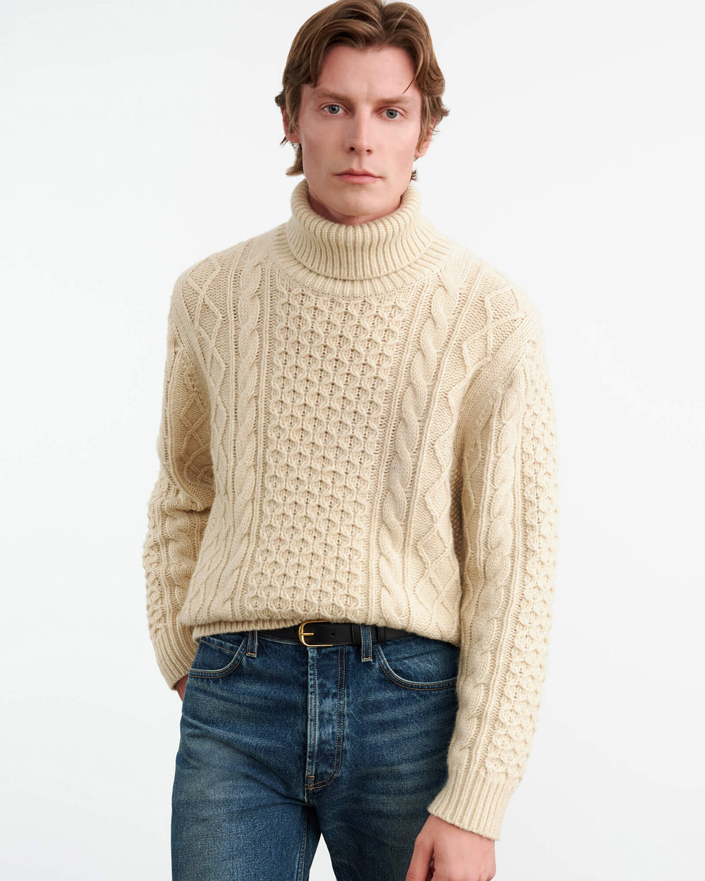 DEWEY TURTLENECK SWEATER IN WHEAT
