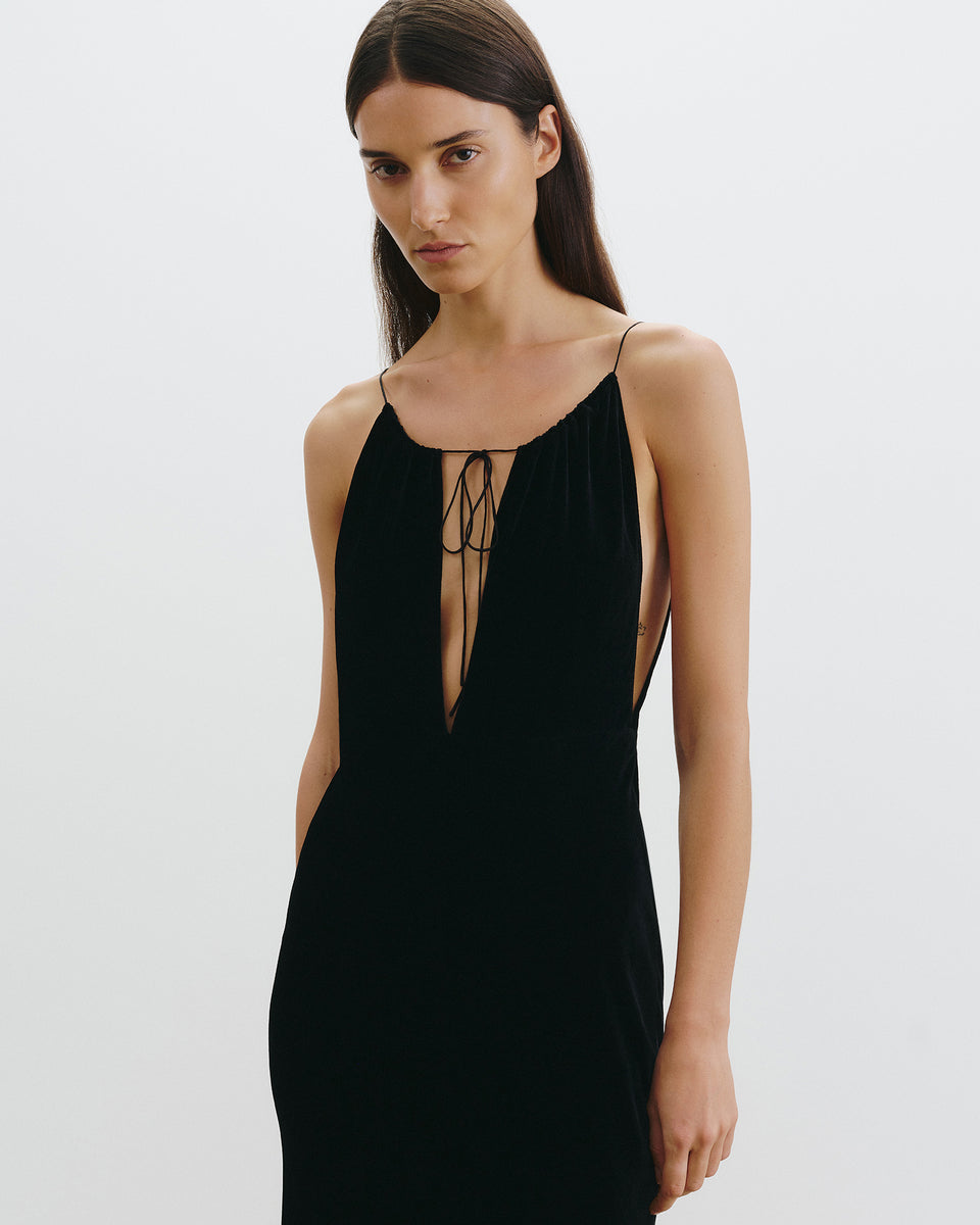 MAXIME VELVET DRESS IN BLACK