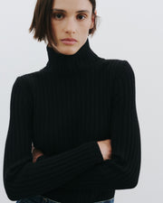 DESSIE CASHMERE SWEATER IN BLACK
