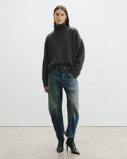 TABITHA CASHMERE SWEATER IN CHARCOAL