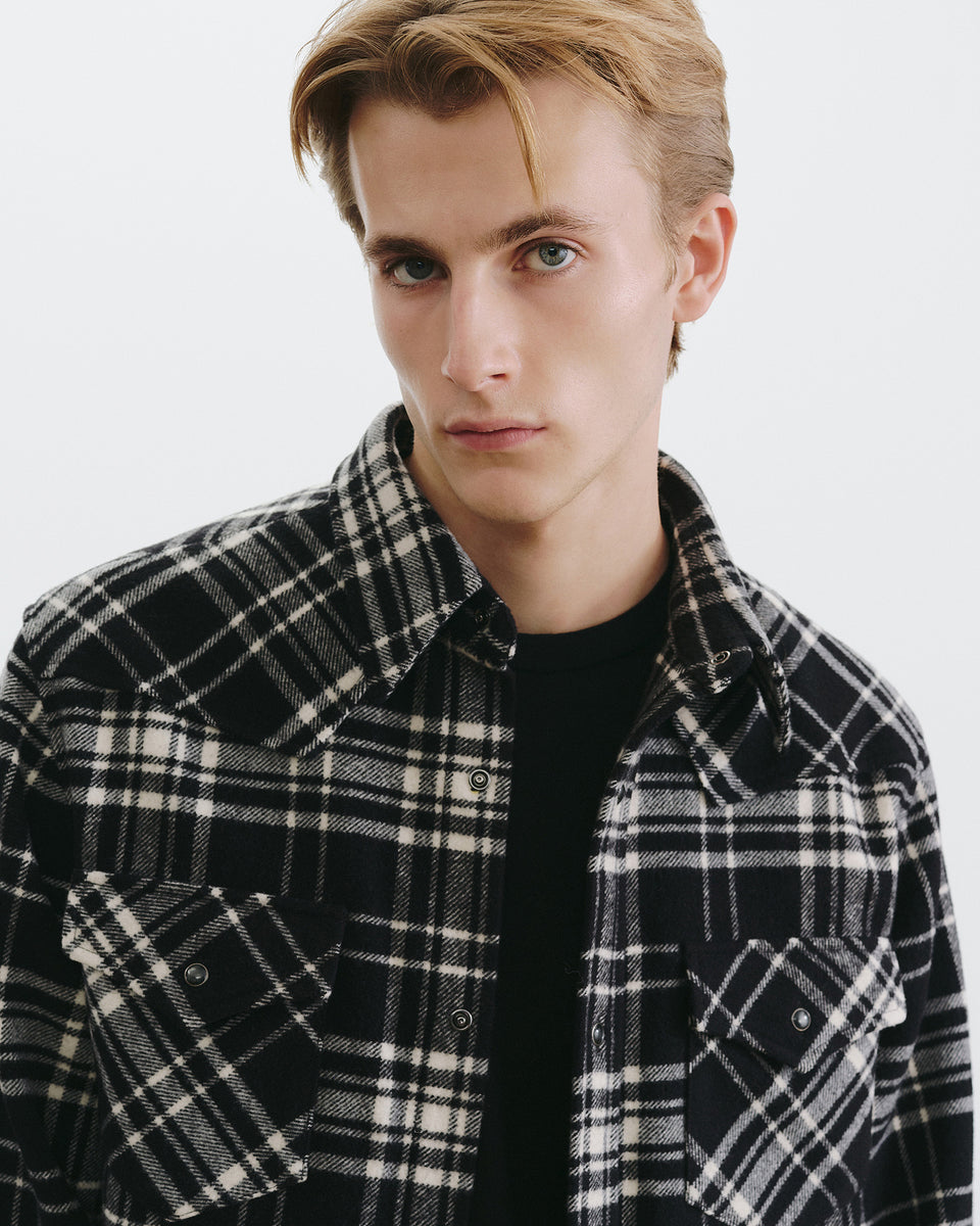 TRAVIS WOOL SHIRT JACKET IN BLACK/ IVORY PLAID