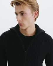 GUNTHER CASHMERE SWEATER IN BLACK