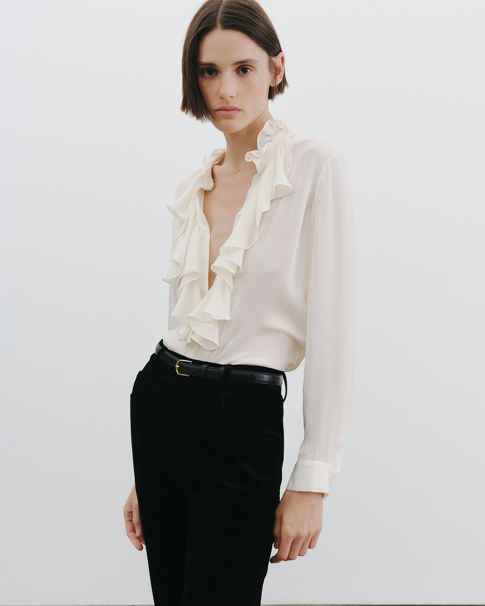 LILY SILK BLOUSE IN IVORY