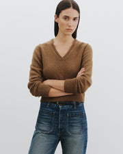 EVERSTYN SWEATER IN DARK CAMEL