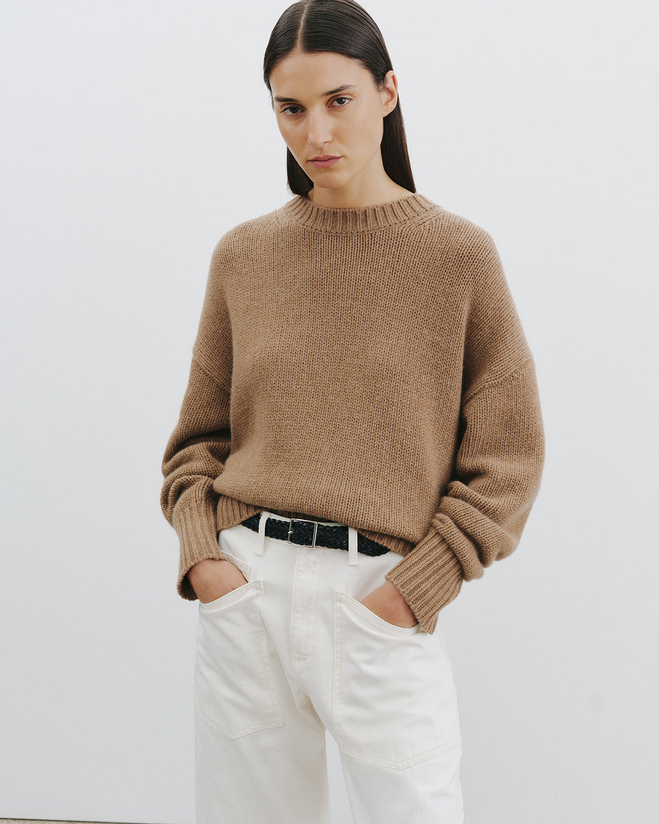 DONNIKA SWEATER IN BARLEY