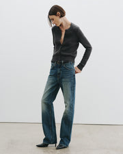 SASKIA CASHMERE CARDIGAN IN CHARCOAL