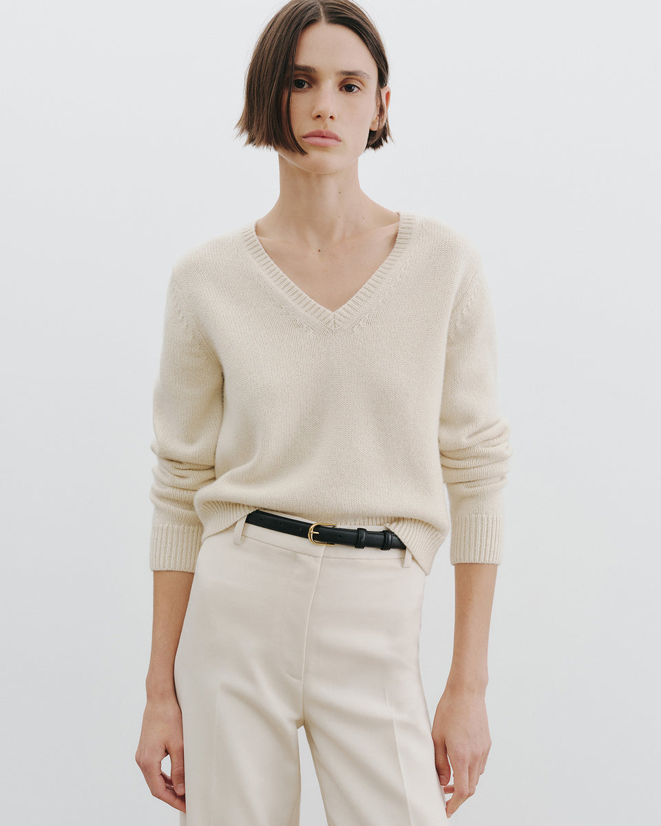EVERSTYN SWEATER IN IVORY