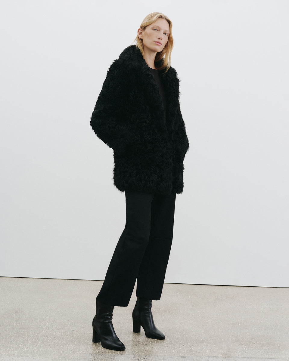 JOSIE SHEARLING COAT IN BLACK
