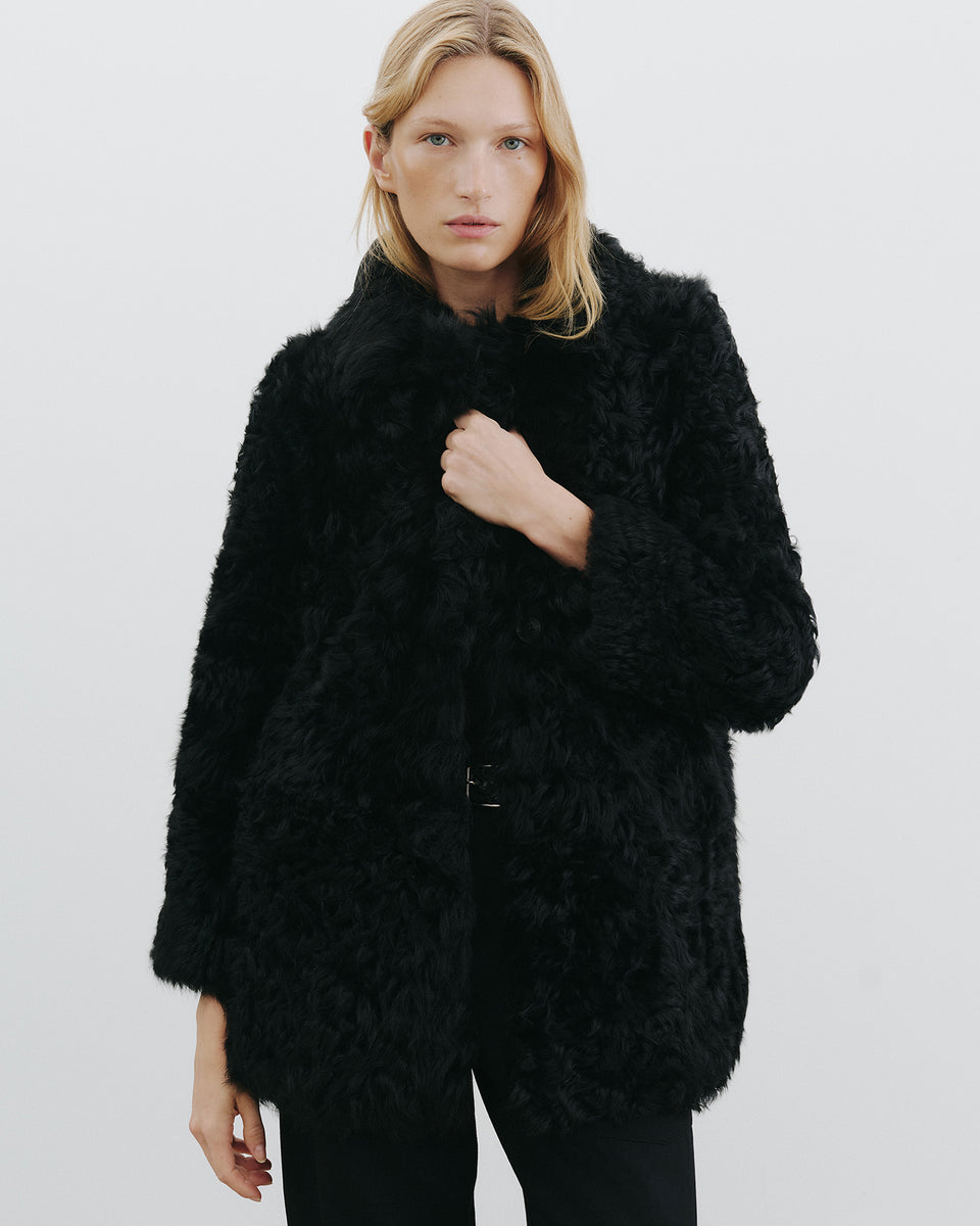 JOSIE SHEARLING COAT IN BLACK