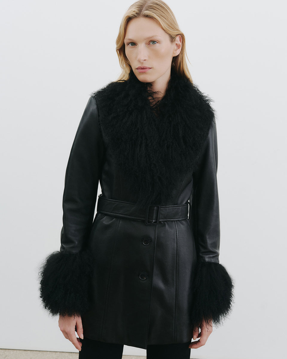 SEFA LEATHER JACKET IN BLACK