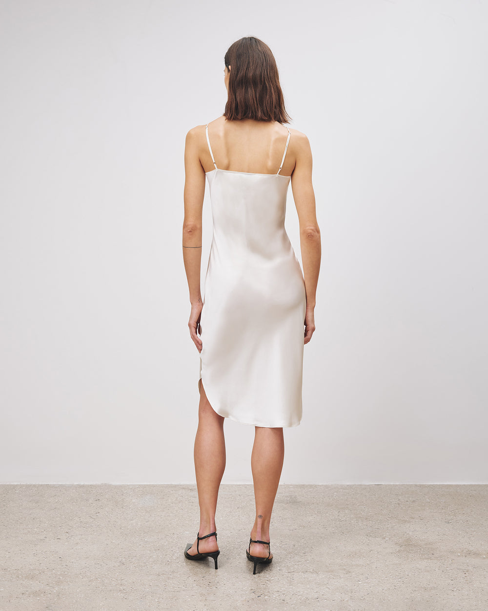CAMI SILK DRESS IN CAMI SILK DRESS