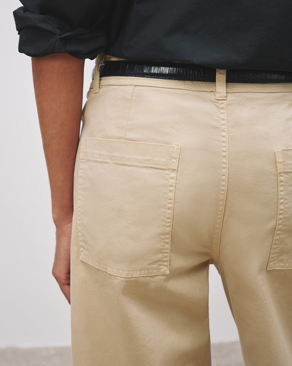 MEGAN PANT IN SANDSTONE