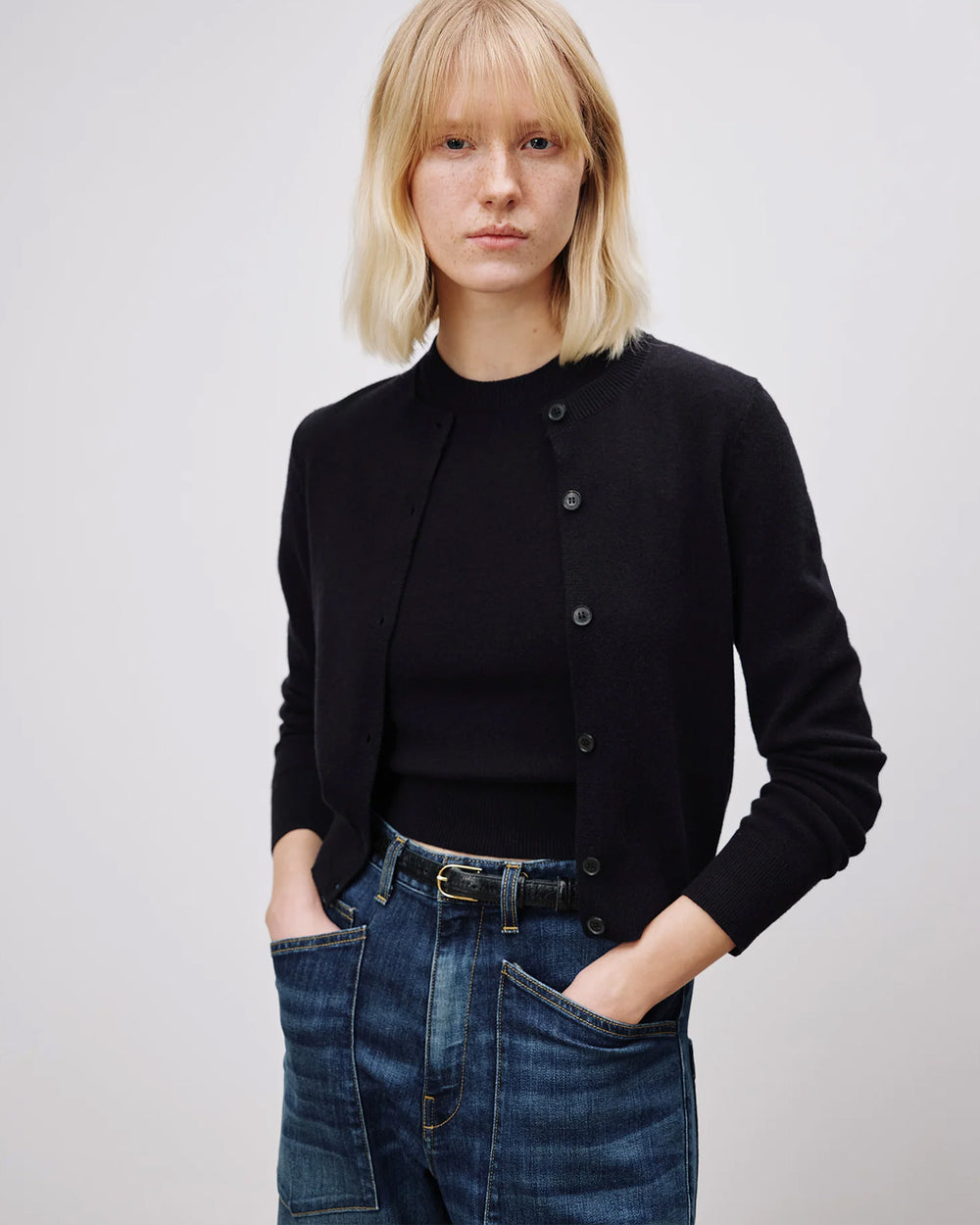 MARCH CASHMERE CARDIGAN IN DARK NAVY