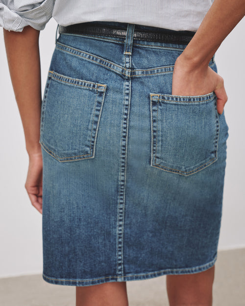 MICAH DENIM SKIRT IN CLASSIC WASH