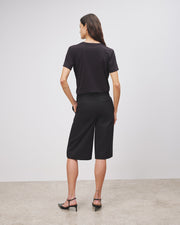 ERZA SHORT IN BLACK