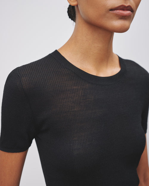 HETTIE SILK KNIT TEE IN BLACK