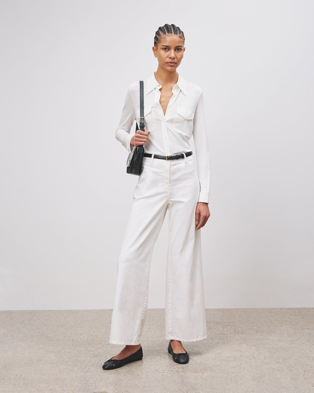 MEGAN PANT IN WHITE