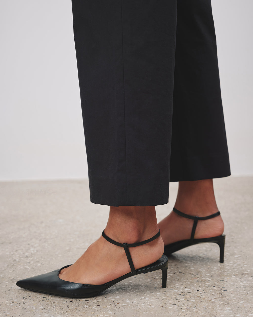NOHAN PANT IN BLACK
