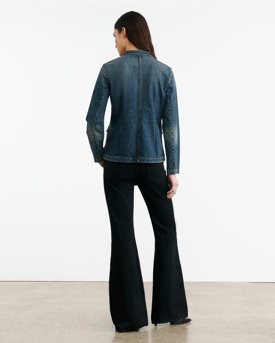 ELTON DENIM BLAZER IN SIMON WASH