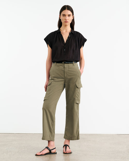 LEOFRED PANT IN MILITARY GREEN
