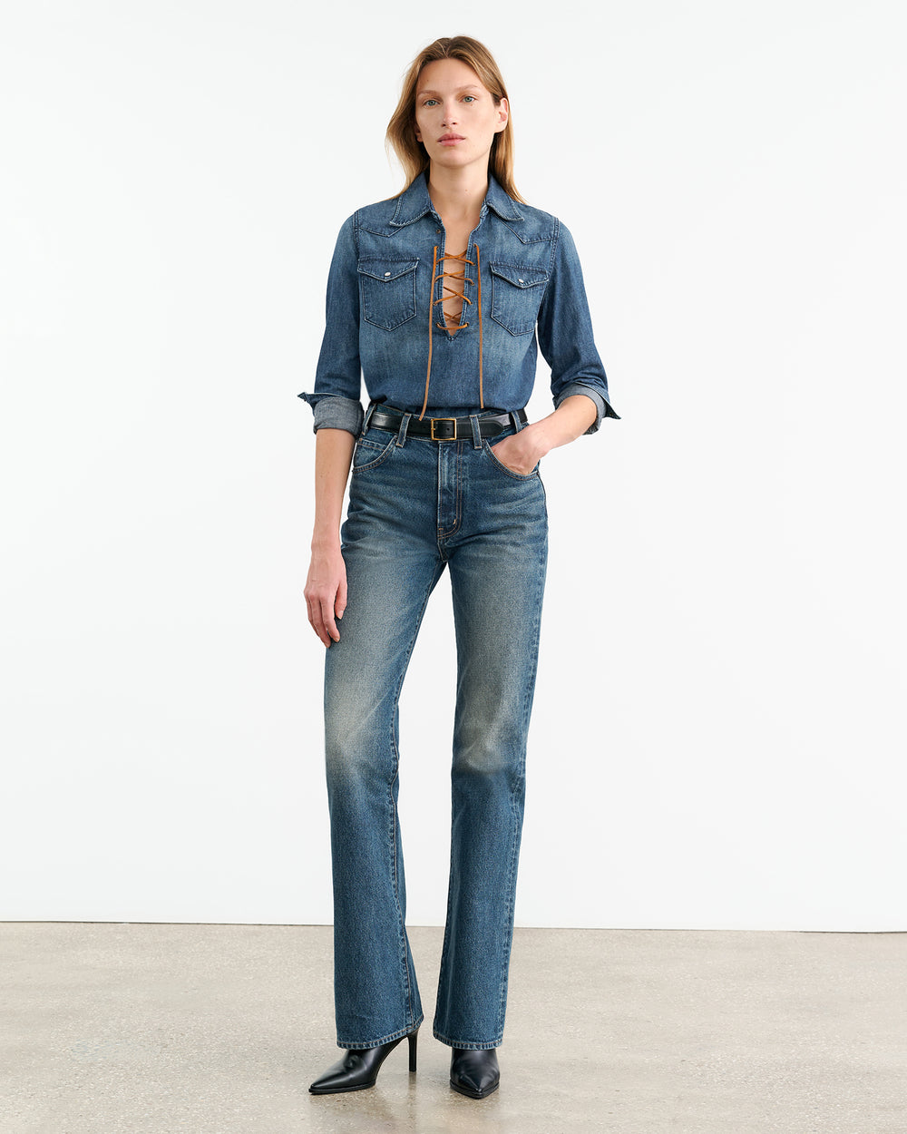 COLLINS DENIM SHIRT IN CLASSIC WASH
