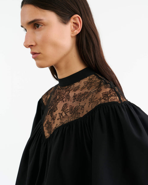 LUCIE SILK BLOUSE IN BLACK