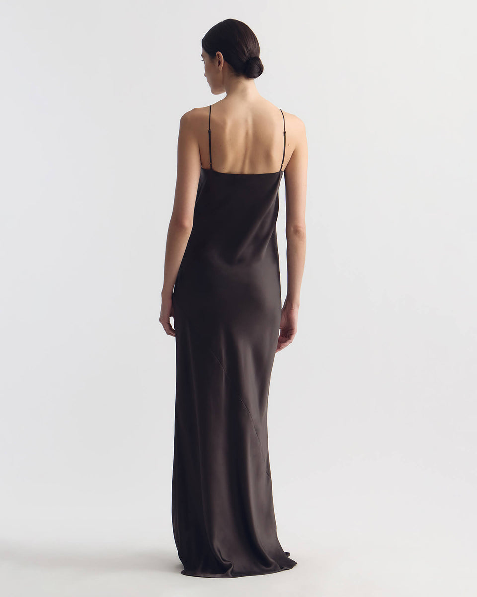 CAMI SILK GOWN | Women's Adjustable Spaghetti Straps And V-Neck | Nili Lotan CAMI SILK GOWN | Women's Adjustable Spaghetti Straps And V-Neck | Nili Lotan