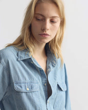 DAVINA DENIM SHIRT IN INDIGO CHAMBRAY WASH