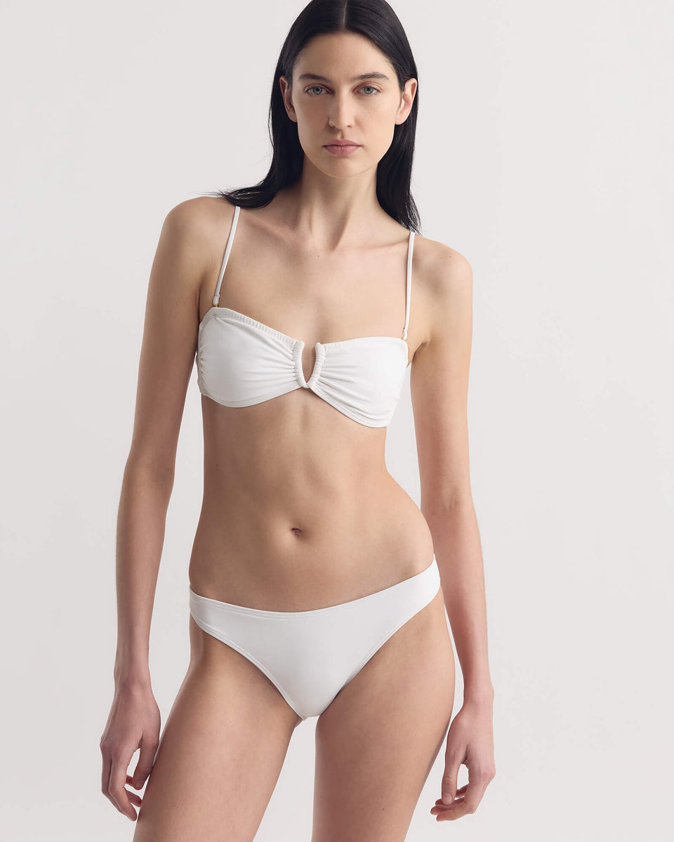 BANDEAU BIKINI TOP IN WHITE