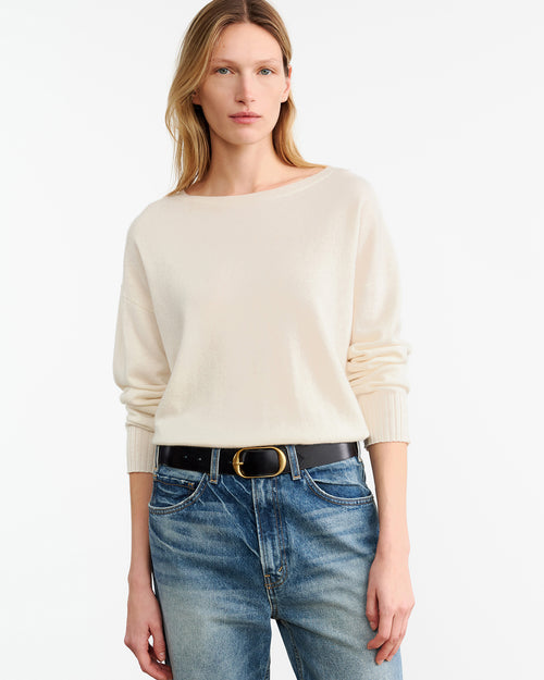 BOYFRIEND CASHMERE SWEATER IN IVORY