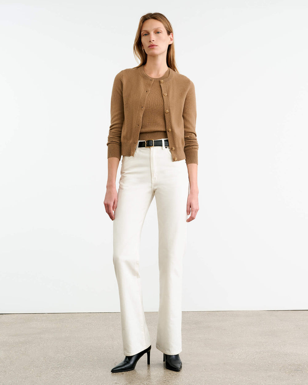 MARCH CASHMERE CARDIGAN IN TAN