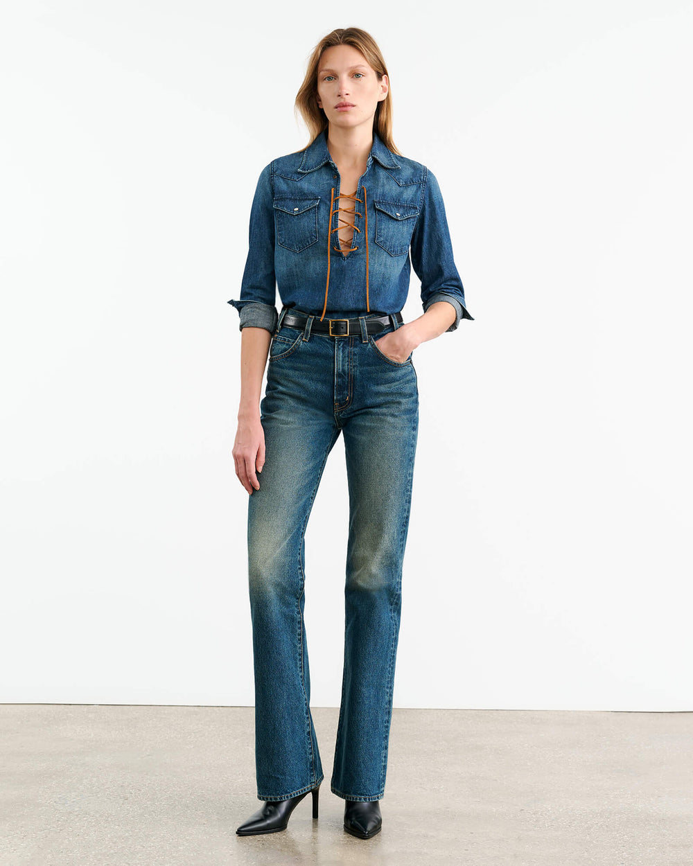 COLLINS DENIM SHIRT IN CLASSIC WASH