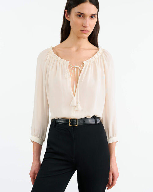 CARLEY SILK BLOUSE IN IVORY